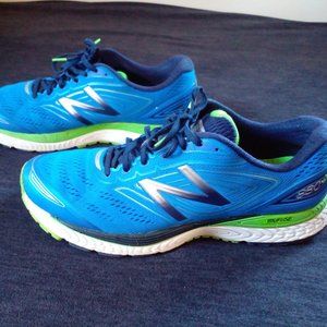 Men's New Balance 880v7  size 13 running shoes
